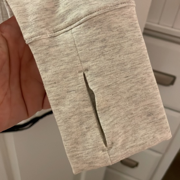 Athleta Sentry cowl-neck hoodie, size extra small - Picture 8 of 16